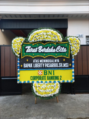 Papan Bunga Duka di Temanggung