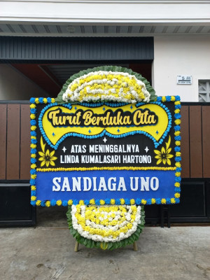Papan Bunga Duka di Temanggung